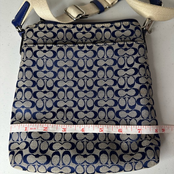 Coach RARE North/South Swingpack Navy Signature Crossbody - Style F51163 - Picture 7 of 16